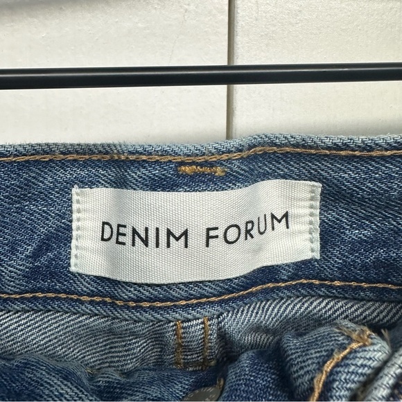 Aritzia Denim Forum The Pin-Up Super High Straight Size 26 - Picture 5 of 13
